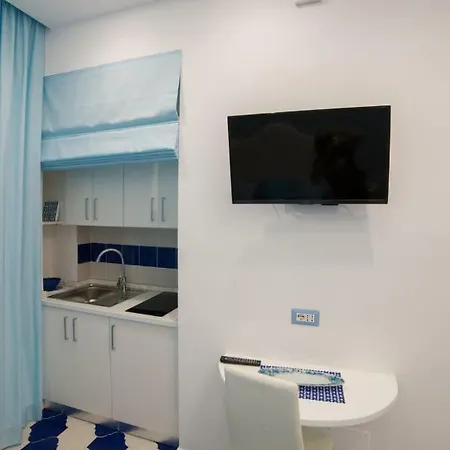 Marilisa Holidays ゲストハウス マイオーリ