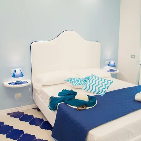 Marilisa Holidays ゲストハウス